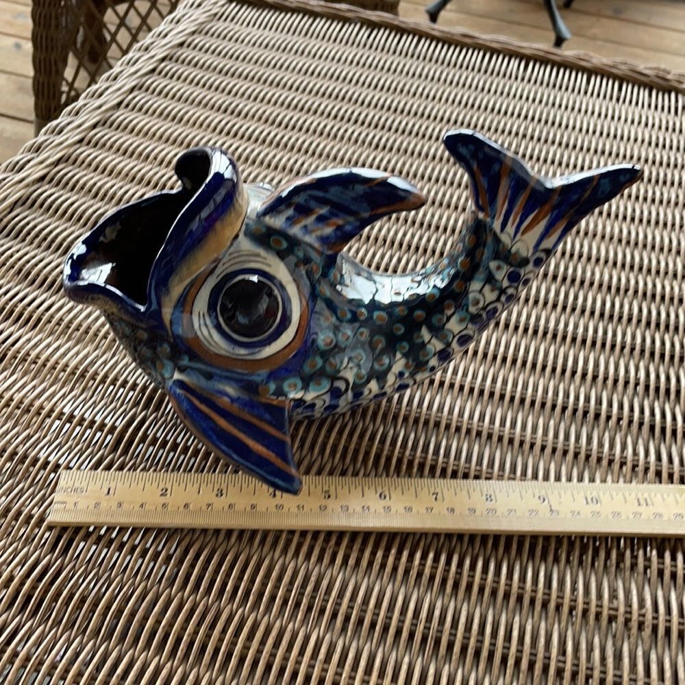 Handmade & Signed Ken Edwards Pottery Fish - Picture 8 of 10